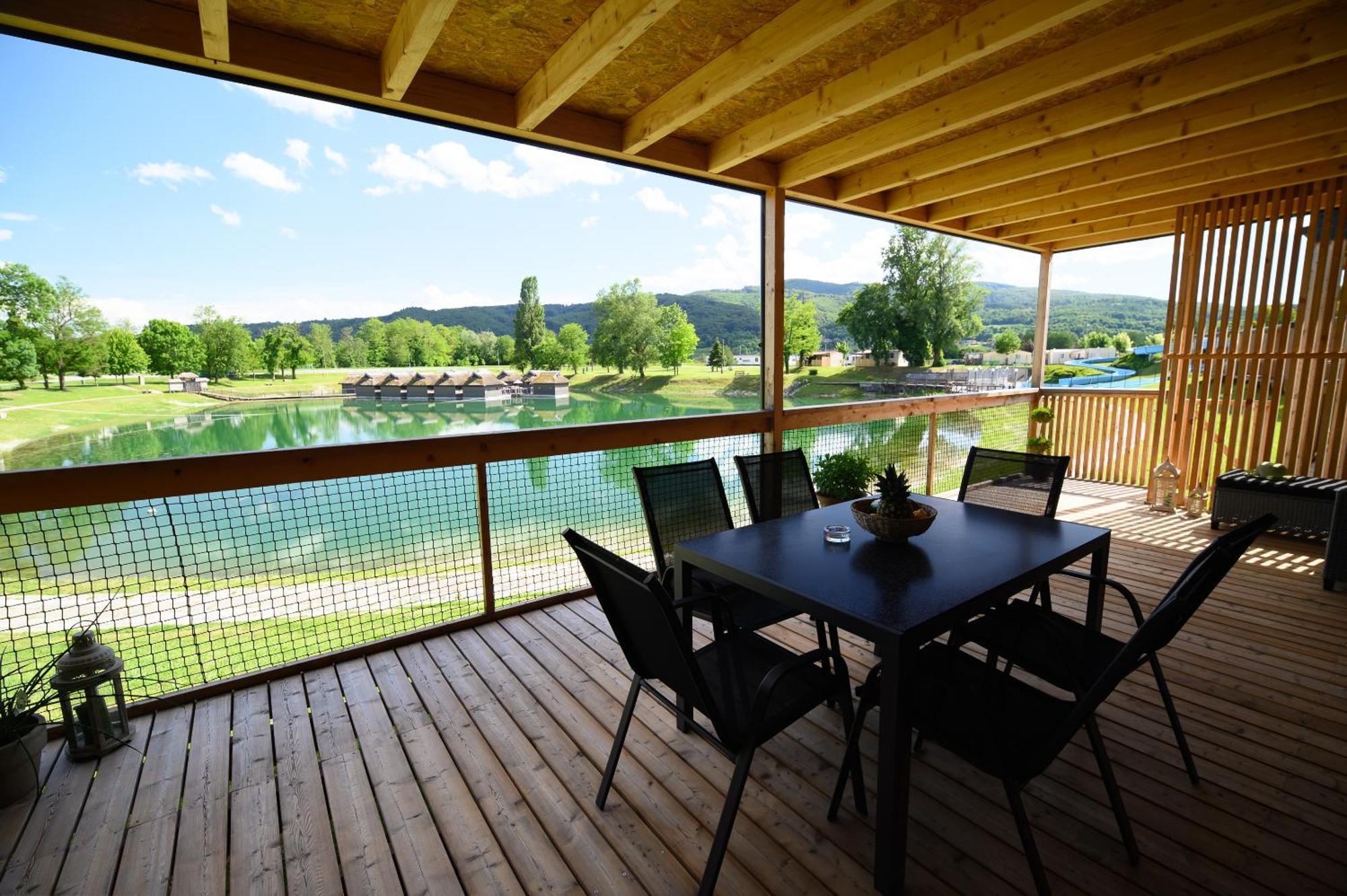 Deluxe Lake View Mobile Homes With Thermal Riviera Tickets Чатеж об Сави Екстериор снимка