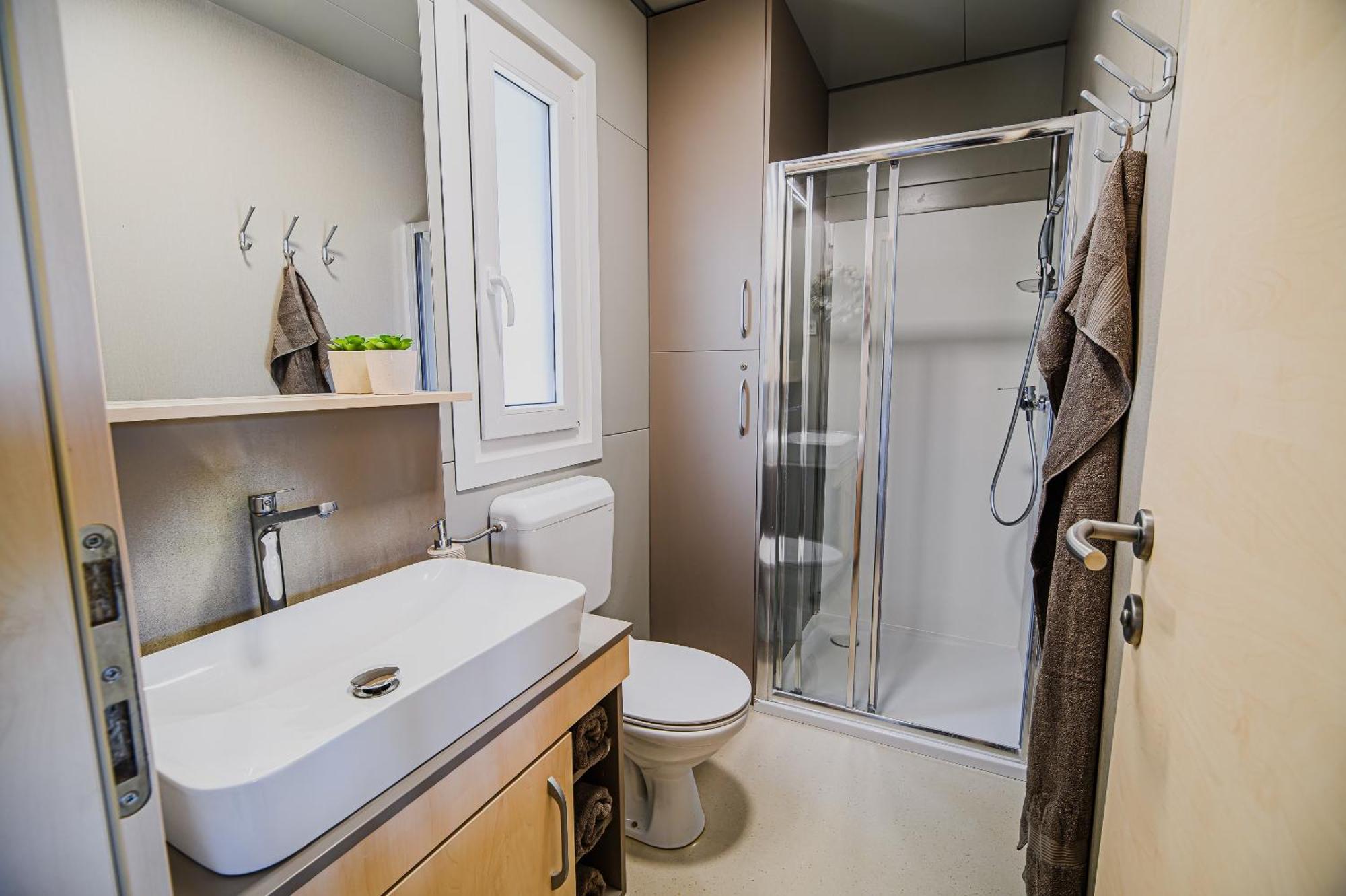 Deluxe Lake View Mobile Homes With Thermal Riviera Tickets Чатеж об Сави Екстериор снимка